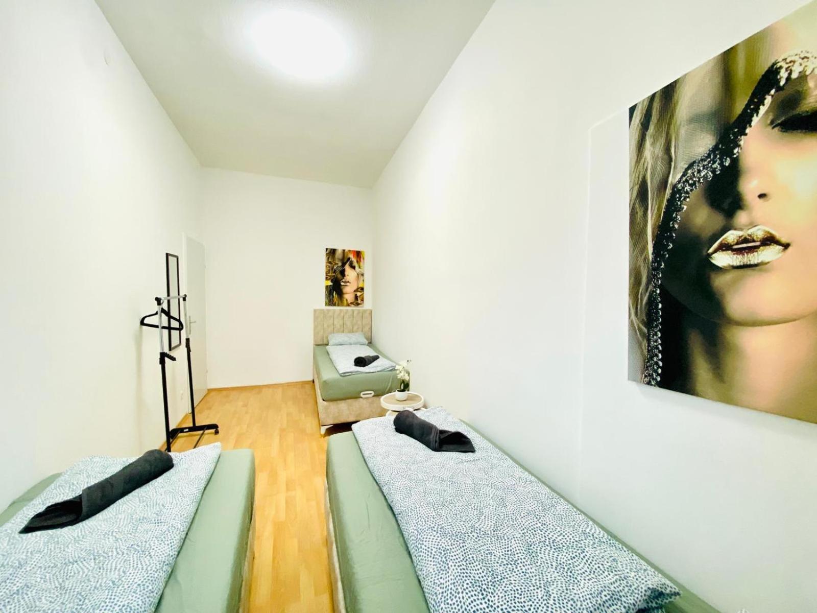 Bright 5Br Shared Apartment W Great Transport Link Bécs Kültér fotó