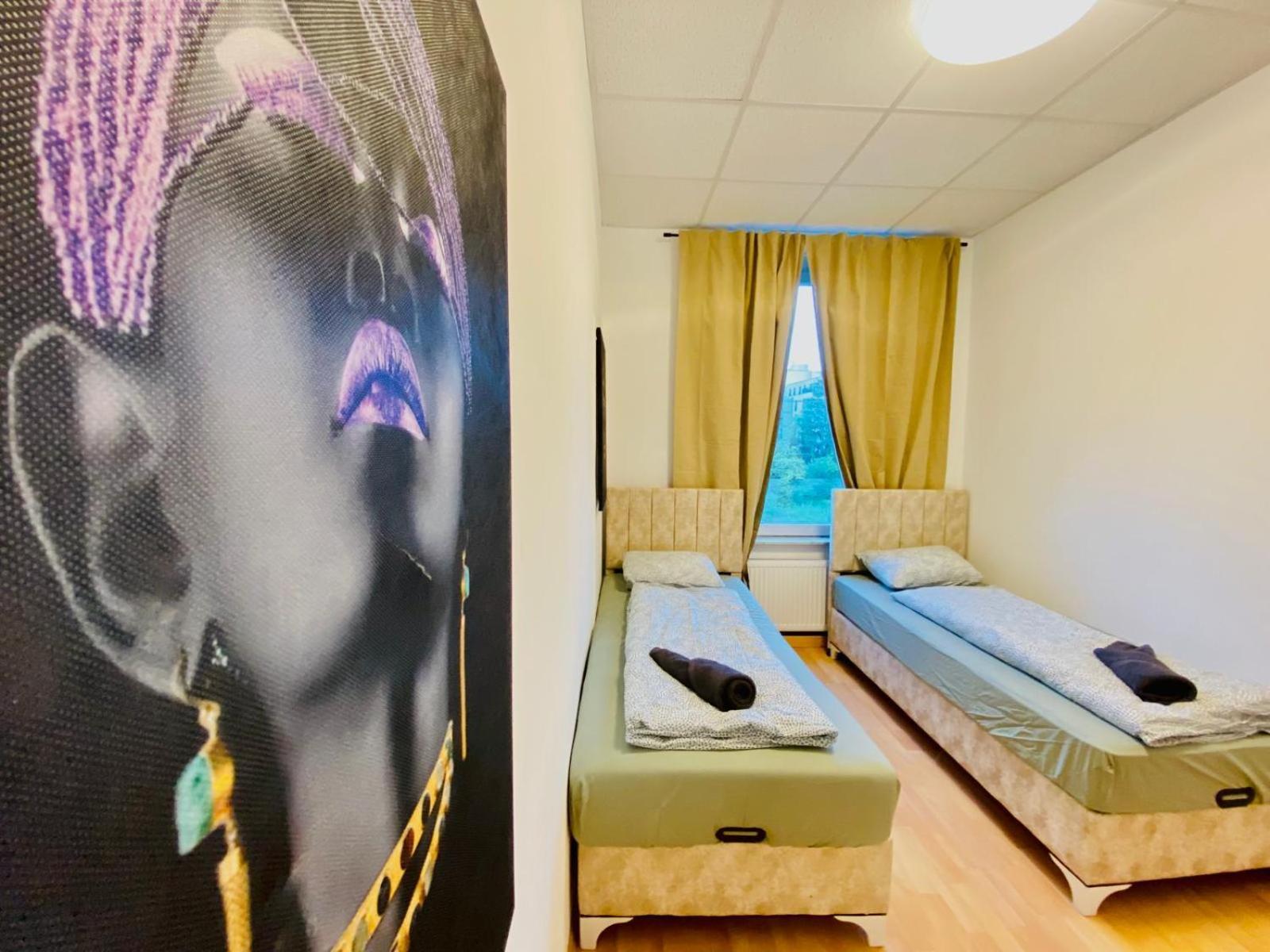 Bright 5Br Shared Apartment W Great Transport Link Bécs Kültér fotó